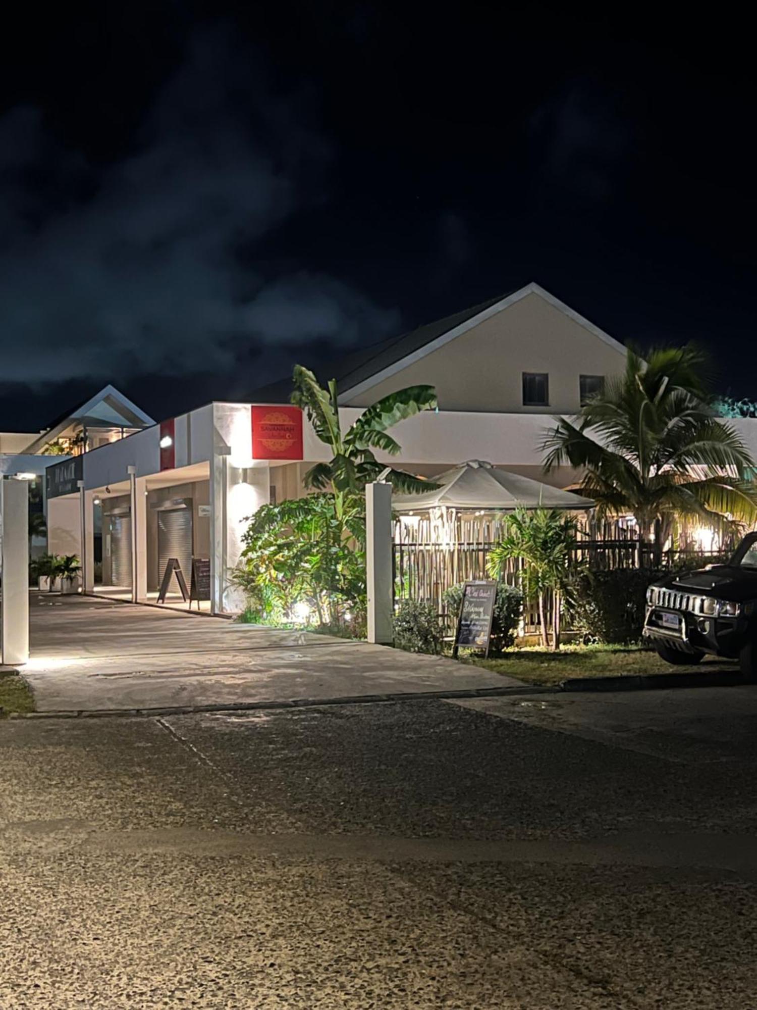 Appartement Spacieux Au Village Du Flamboyant Baie Nettle Exteriör bild